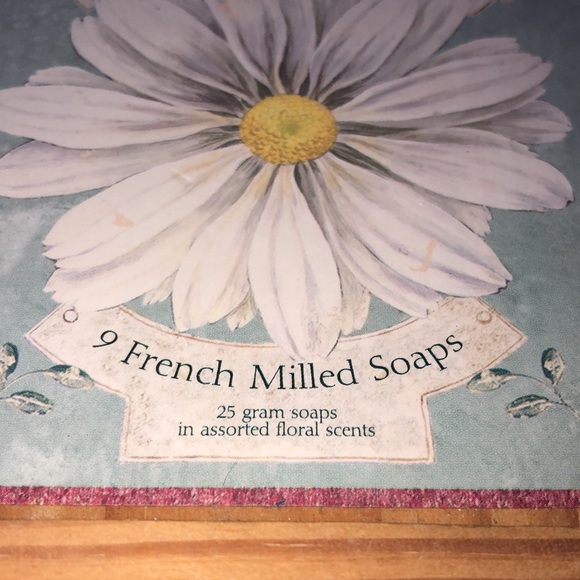 Floral Bouquet Soaps - Picture 5 of 15